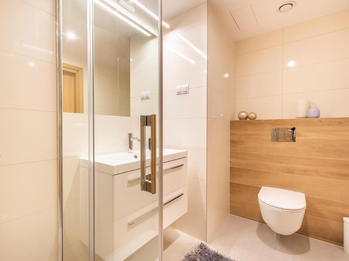 Vacationclub - Seaside Apartament 516 Kolobrzeg Luaran gambar